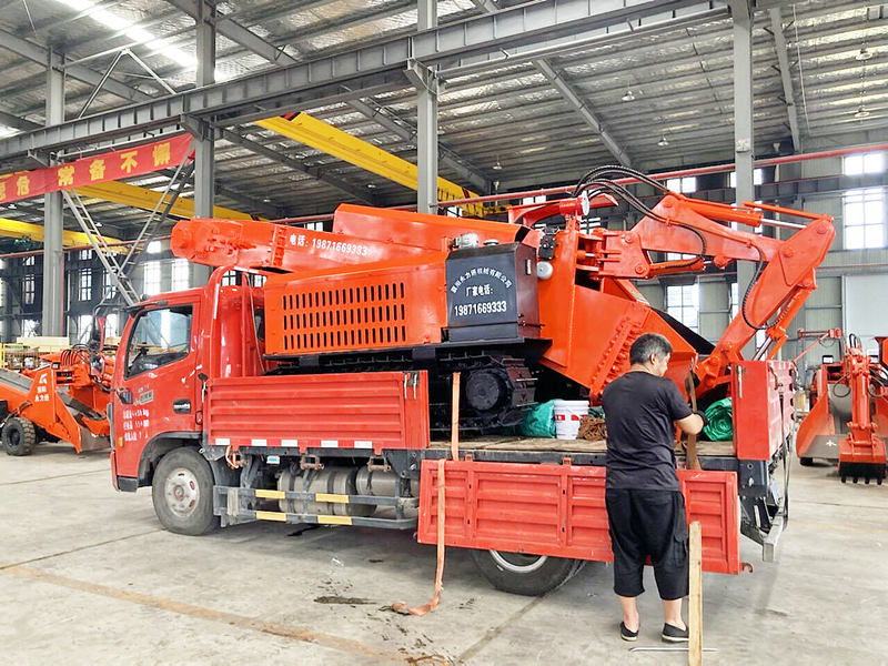 電動扒渣機的油管如果損壞破了怎么辦，不要慌，新襄通扒渣機來幫你